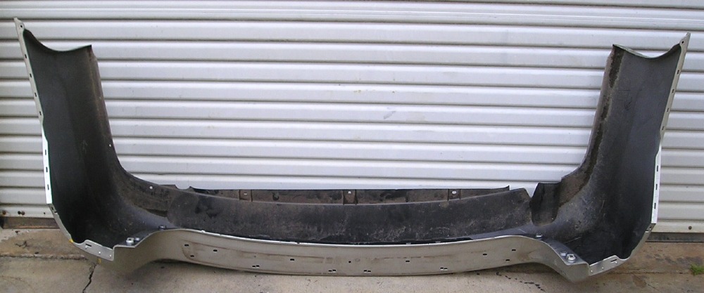 2005 Honda odyssey rear bumper cover